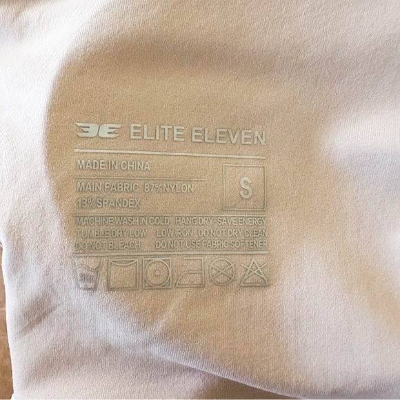 Elite Eleven Women’s Accent Zip White Bra Size Small - Picture 7 of 8